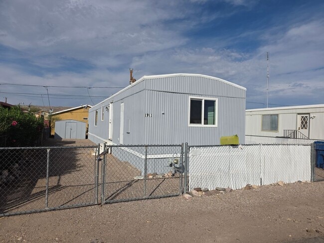 Photo - Newly Remodeled 2 bed/2 bath Manufactured Home with covered patio in BHC!