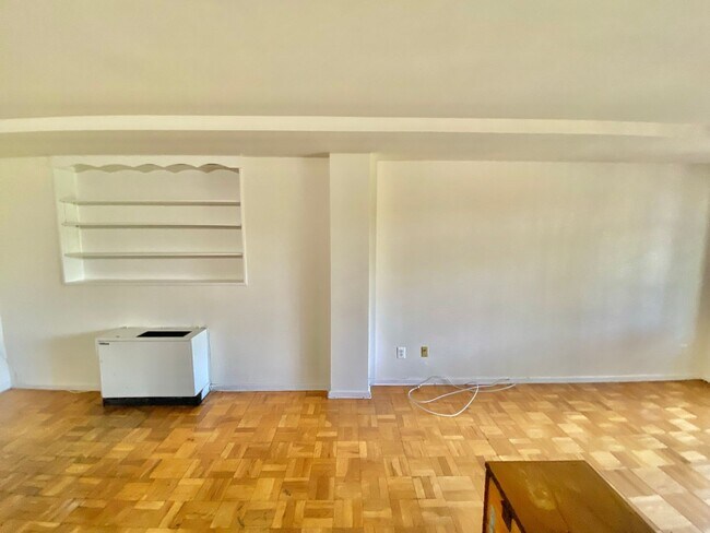 Photo - Great Foggy Bottom One Bedroom with Roof T... Unidad 715 South