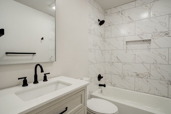 Photo - Charming 2-bedroom full of modern updates