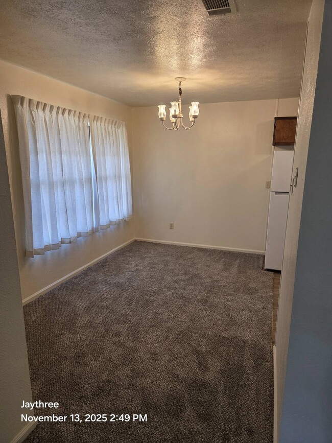 Comedor - 1505 E Beverly Dr Apartamentos Unidad 1505 Oakpark