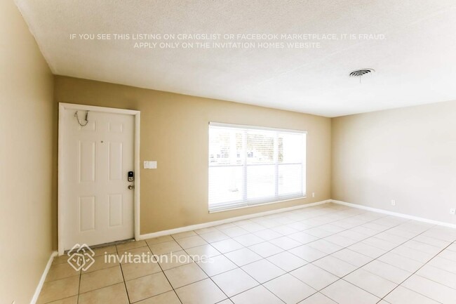 Photo - 759 NW 7th St