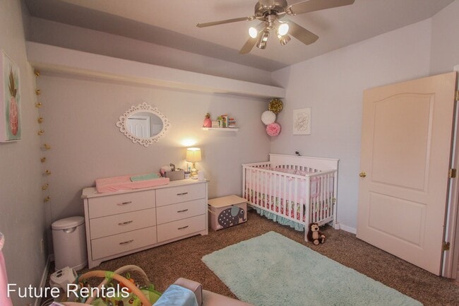 Photo - 4 br, 2 bath House - 411 Brentwood Dr