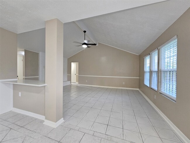 Photo - 1310 Goswell Ln