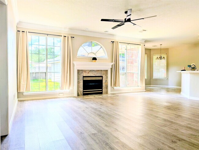 Photo - 8803 Wheatland Dr