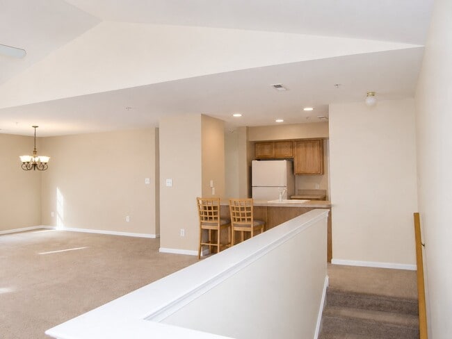 Photo - 140 Horseshoe Dr