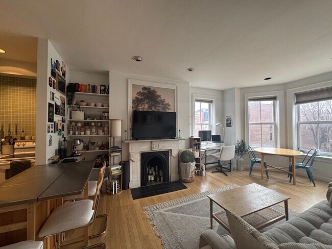 Photo - 546 Columbus Ave Unit 7