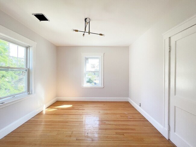 212 Derby St Unit 212