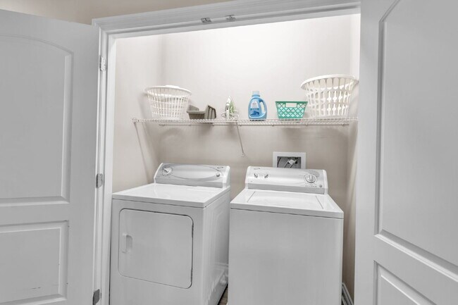 Photo - Furnished 2-Bedroom, 2-Bath Apartment near UB North Unit 2-105
