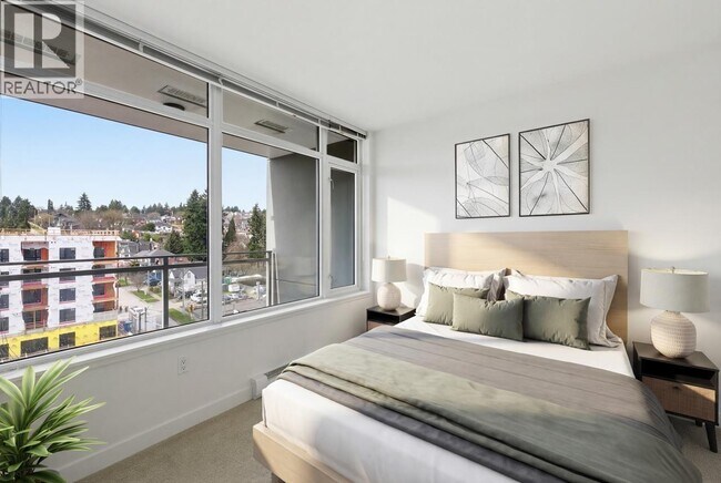 200 Nelson's Crescent Unit 902