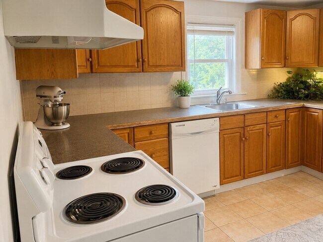 58 Cherry St Unit 58A