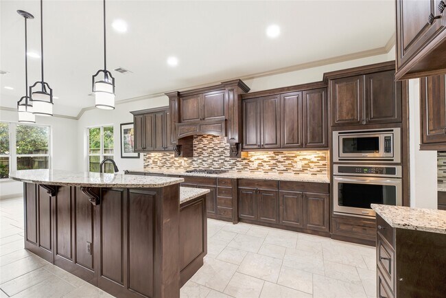 Photo - 2719 Indigo Manor Ln