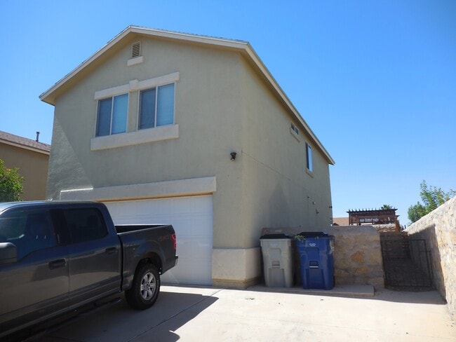 Photo - 7045 Eagle Nest Ct