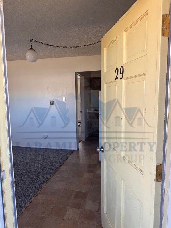 Photo - 706 Downey St Unidad 29