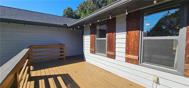 700 Pepperwood Trail