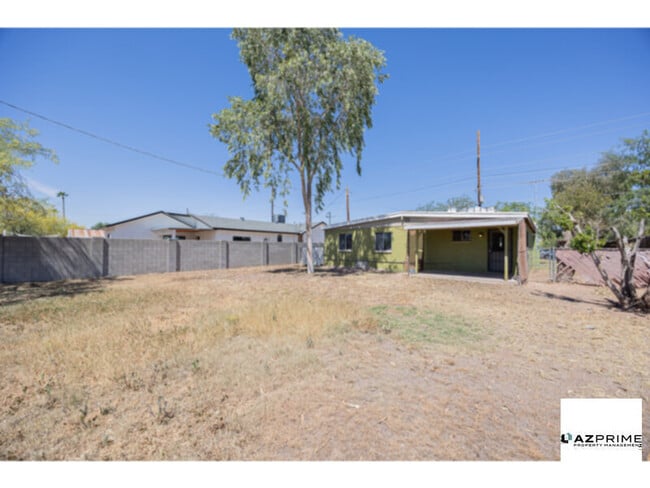 Building Photo - Discover this charming 2/2 home in Arizona!