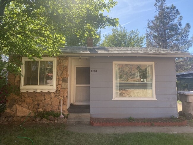 Building Photo - 363 N 300 W