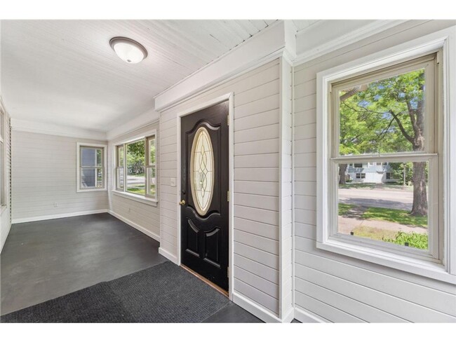 Photo - Beautiful 5 Bedroom 3 Bathroom House in MacGroveland