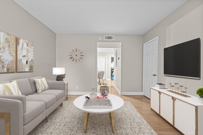 The Pointe at White Oak