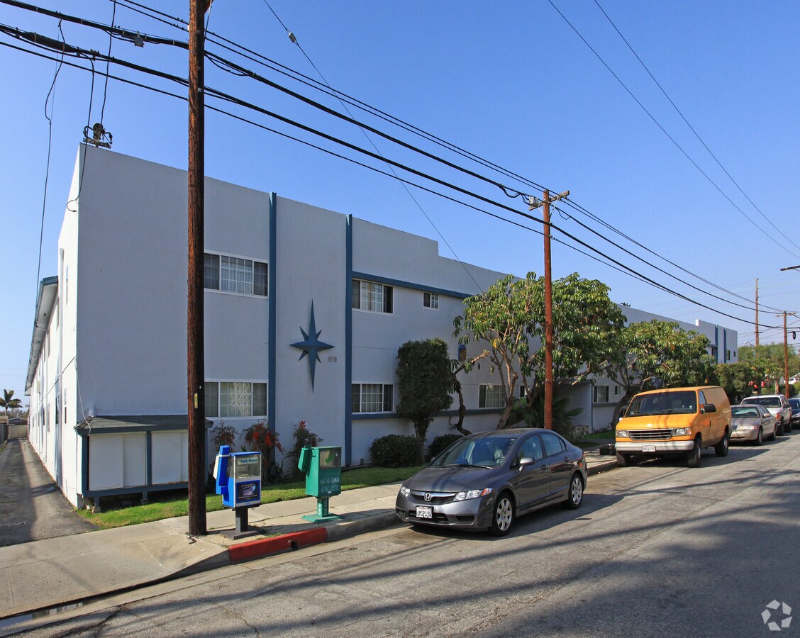 Photo - Kent Arms Apartments