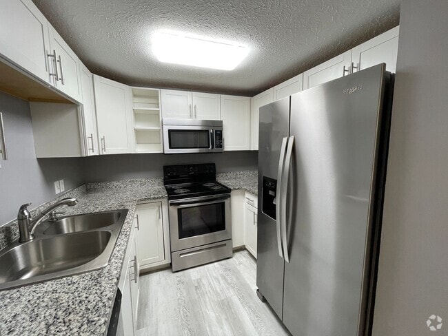 Building Photo - 816 Bradley Cir Rental