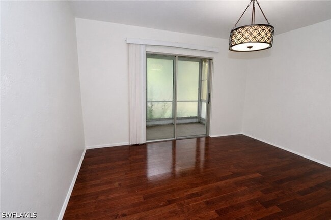 Photo - 2828 Jackson St Unit C4