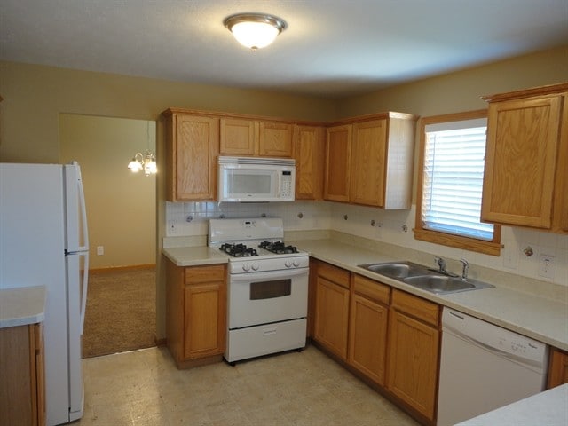 Photo - 15042 Rockdale Rd