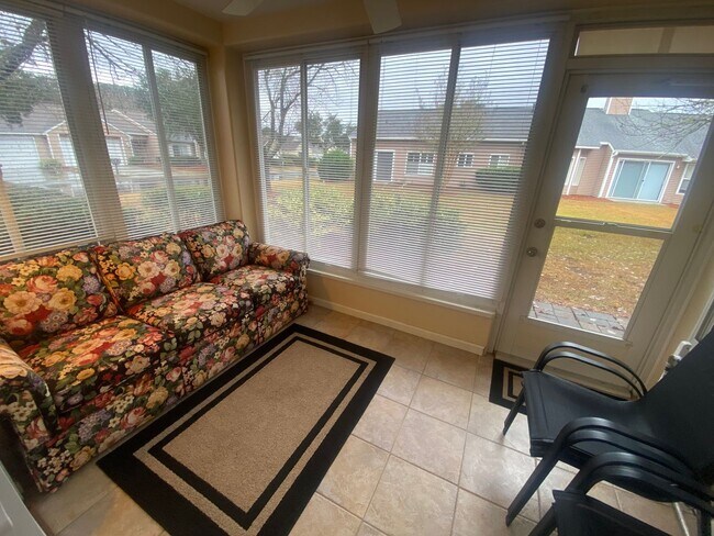 Photo - Two Bedroom Two Bathroom Villa Townhouse