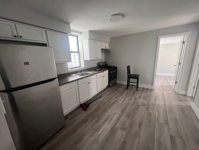 Photo - 648 E 224th St Unit 2