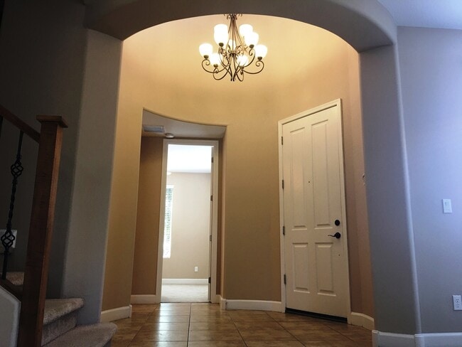 Photo - Chandler 5 Bed, 3 Bath + Bonus Room Office/Den