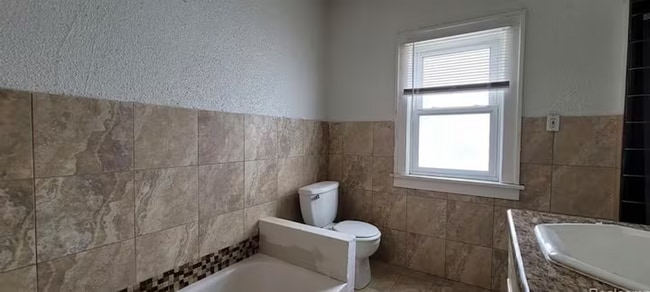 Photo - 74 S Anderson Ave