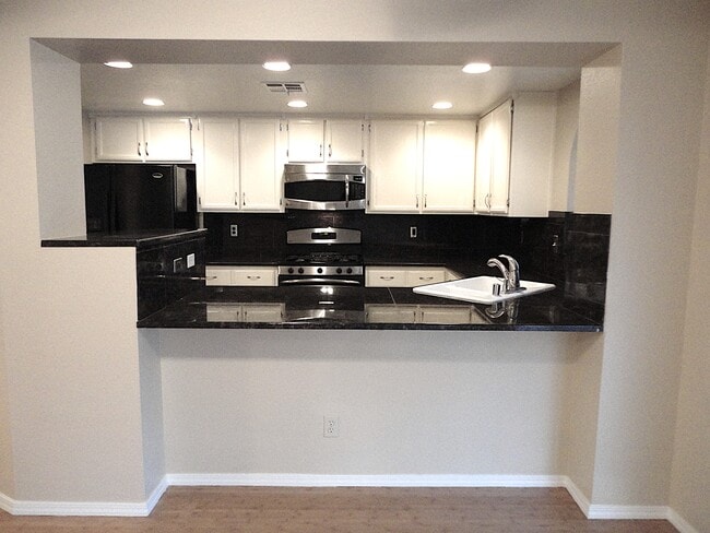 Photo - 1474 Lodgepole Dr