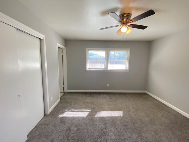 Photo - 4547 Angel Ave