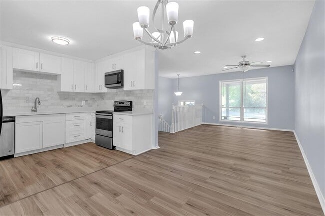 Photo - 2496 Shiloh Dr