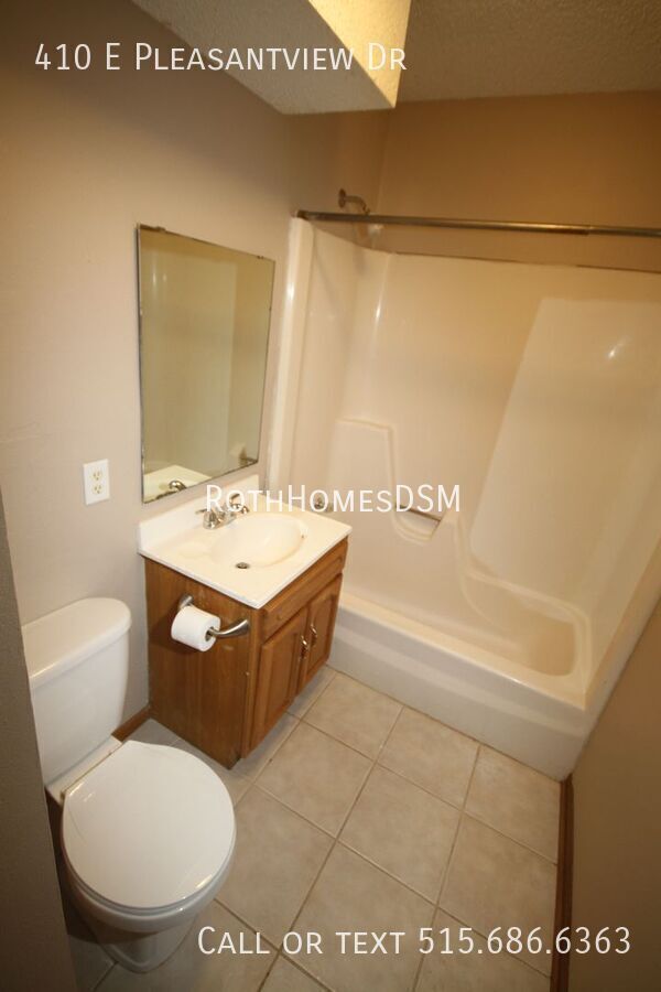 Photo - 410 E Pleasant Vw Dr