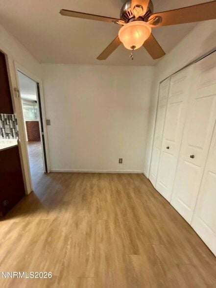 Photo - 927 Stanford Way