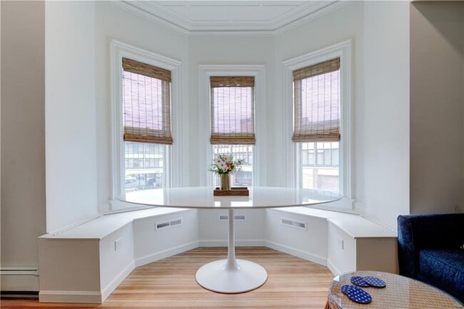 Photo - 109 Church St