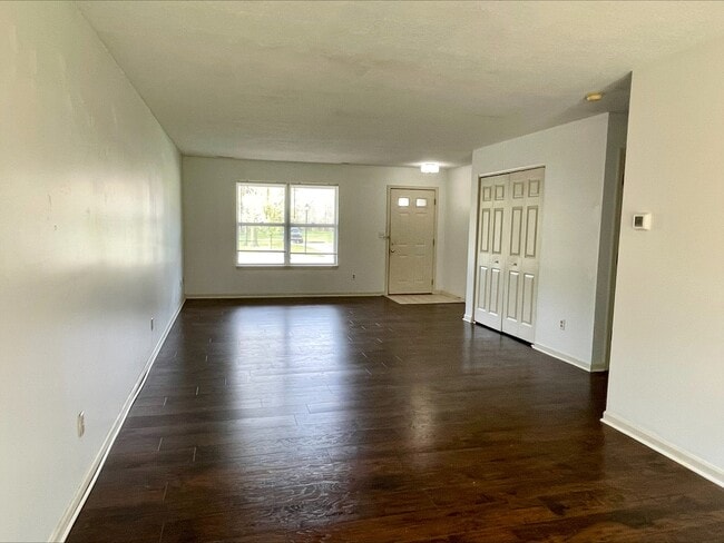 Photo - 496 Pheasant Run Unit 496