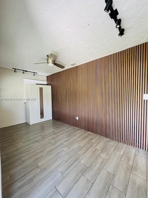 Building Photo - 21838 Rainberry Park Cir Rental