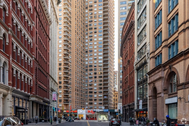 Photo - 1 Astor Pl