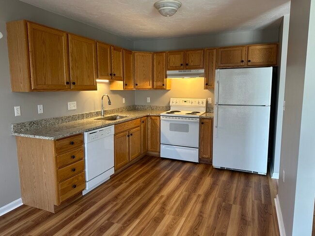 Photo - 178 Middle St