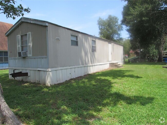 Building Photo - 238 Willow Crest Cir Rental