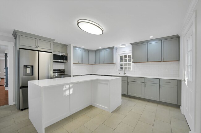 Photo - 245 Wareham Rd