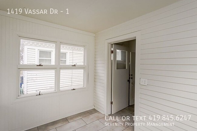 Photo - 1419 Vassar Dr Unit 1