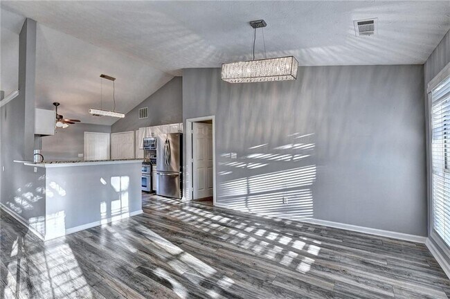 Photo - 2275 W Liddell Rd