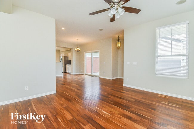 Photo - 6419 Silverwind Cir