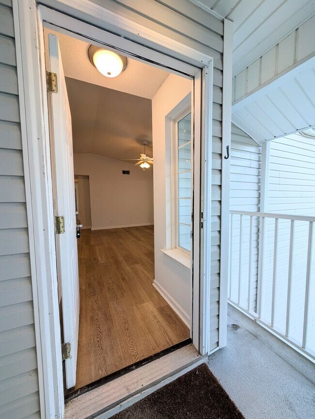 Photo - 3BR / 2BA Condo for Rent – Southbridge (Water View)