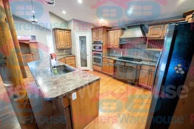 Photo - 809 E Pontiac Dr