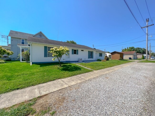 Photo - Gorgeous 3BR Ranch Rental Home in Newark -...