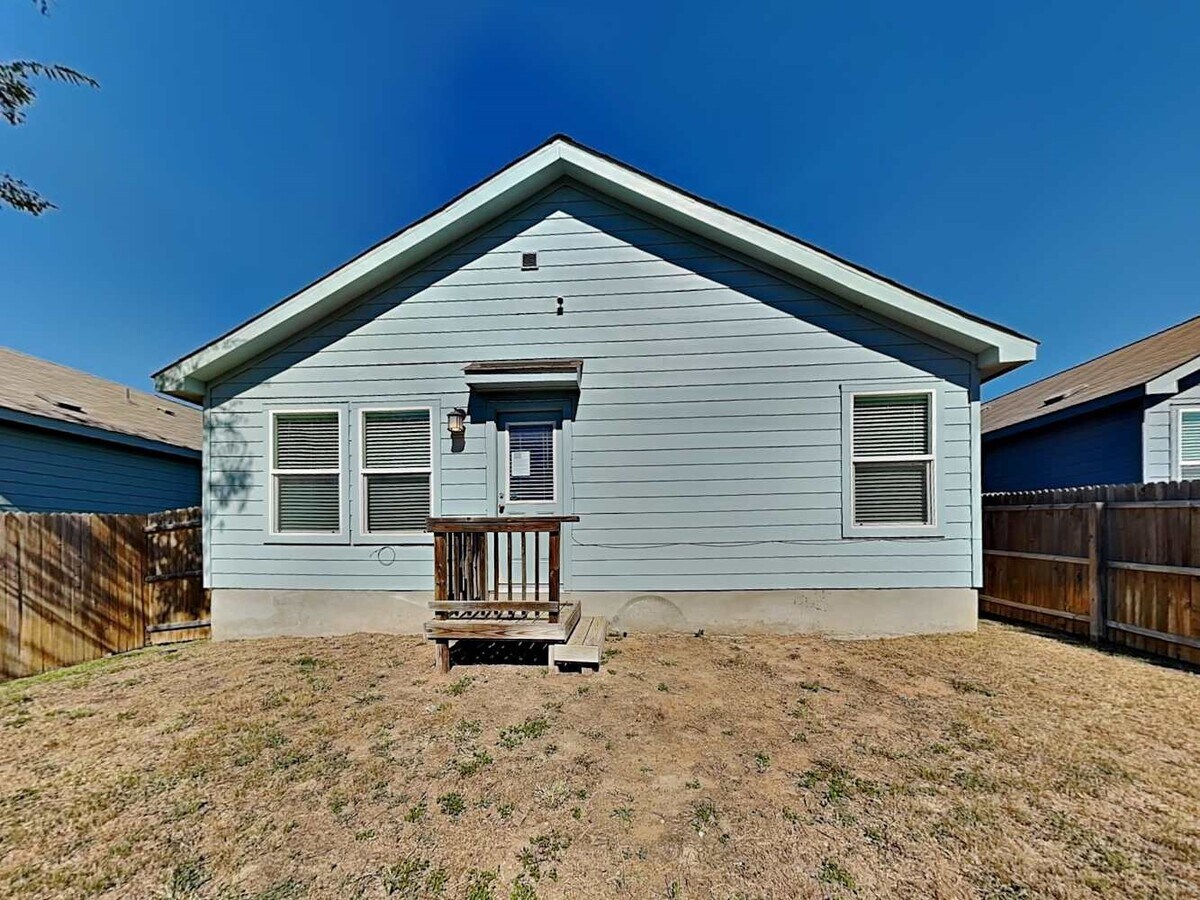 Photo - 4706 Republic View