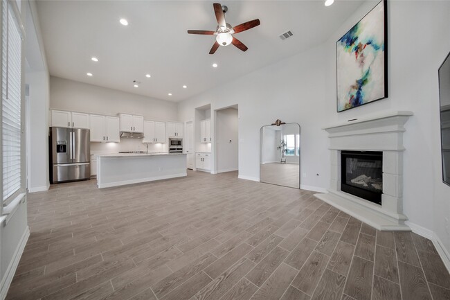 Photo - 3506 Gannan Lake Ct